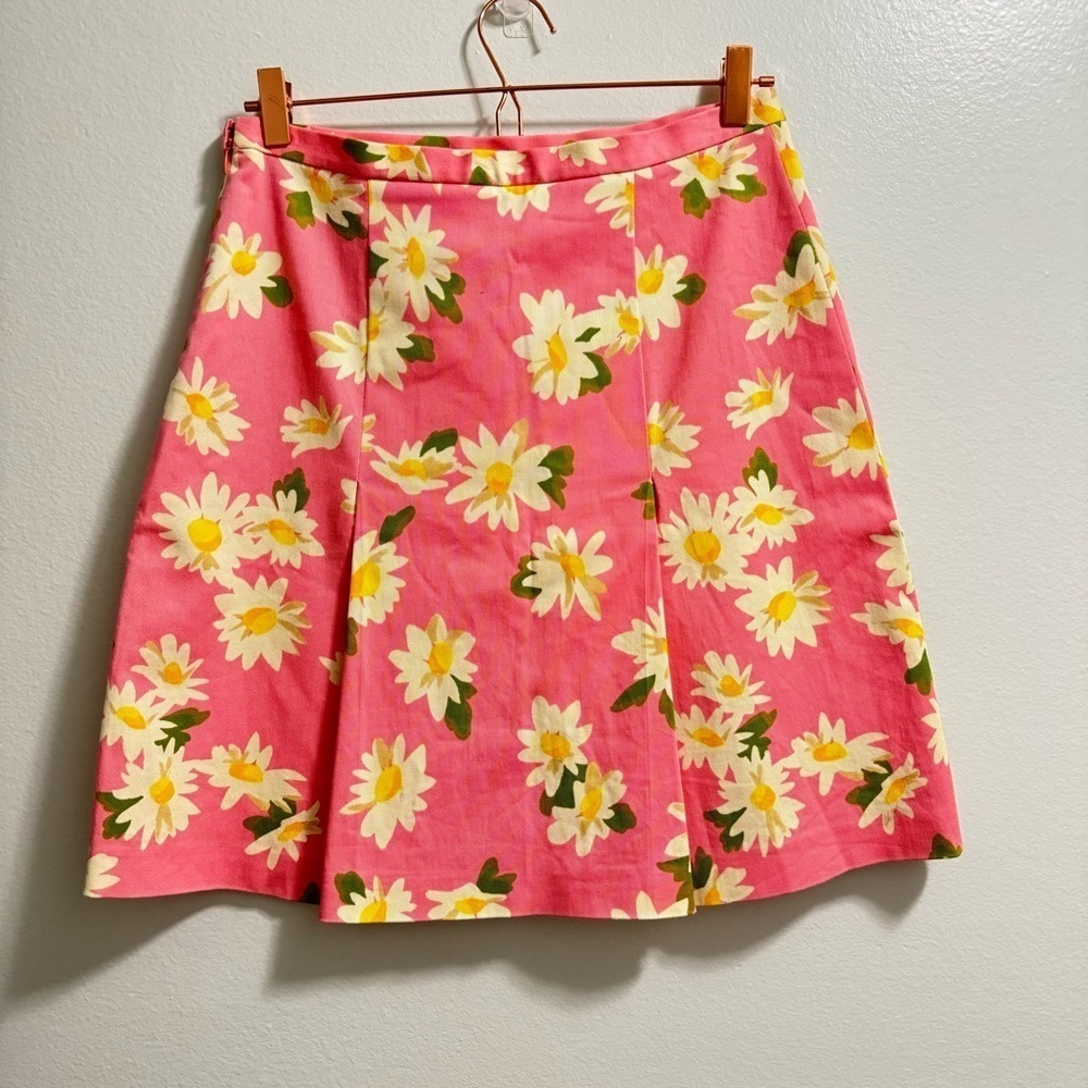 Moschino 1990s Y2K Cheap & Chic Pink Pleated Daisy Print Skirt Size 10 - Picture 4 of 14